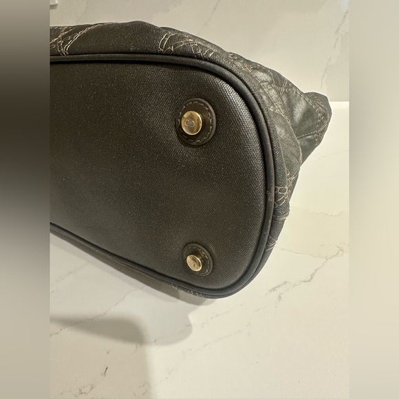 Authentic LADY DIOR Soft Tote Cannage Quilt Canvas Large. Beautiful condition! - Picture 9 of 12